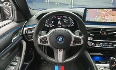 BMW 5-Series 2023, 48685 км, за 30987.77 USD - фото 13