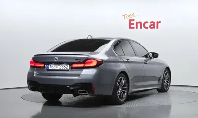 BMW 5-Series 2023, 59854 км, за 24325.77 USD