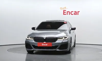 BMW 5-Series 2023, 59854 км, за 24325.77 USD