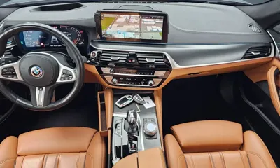 BMW 5-Series 2023, 59854 км, за 24325.77 USD - фото 7