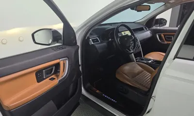 Land Rover Discovery Sport 2019, 161474 км, за 7351.98 USD - фото 11