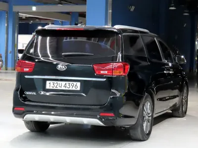 Kia Canival 2019, 119853 км, за 7085.74 USD