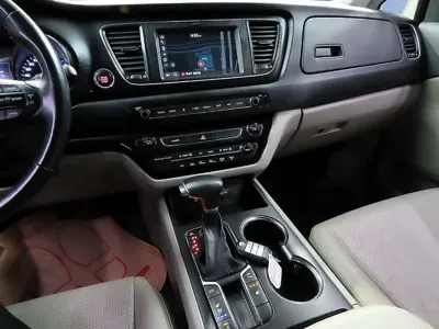 Kia Canival 2019, 119853 км, за 7085.74 USD - фото 12
