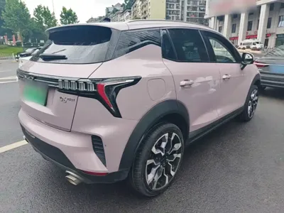 Lynk & Co 06 EM-P 2023, 29600 км, за 9621.47 USD