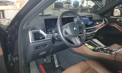 BMW X6 2024, 27188 км, за 61106.39 USD - фото 9