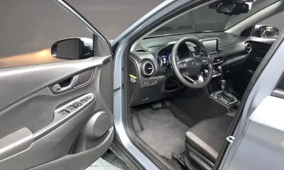 Hyundai Kona 2020, 95309 км, за 7814.56 USD - фото 11
