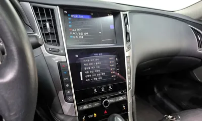 Infiniti Q50 2017, 27097 км, за 12026.26 USD - фото 16