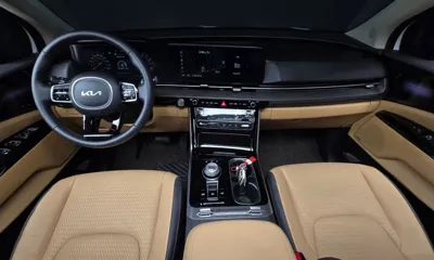 Kia Canival 2023, 22681 км, за 21712.27 USD - фото 7