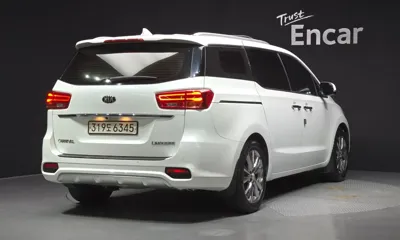 Kia Canival 2019, 184053 км, за 6892.48 USD