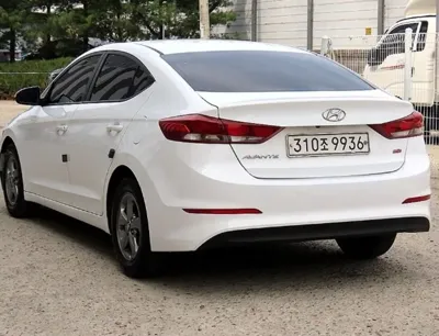 Hyundai Avante 2016, 85529 км, за 5645.27 USD