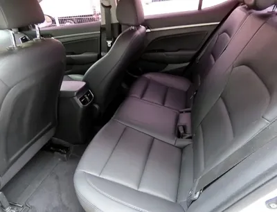Hyundai Avante 2016, 85529 км, за 5645.27 USD - фото 6