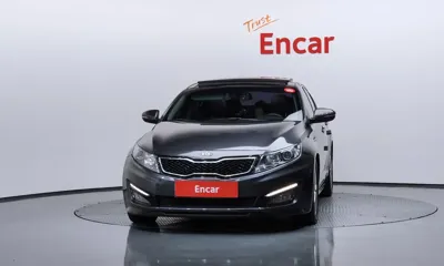 Kia K5 2012, 149251 км, за 3087.23 USD