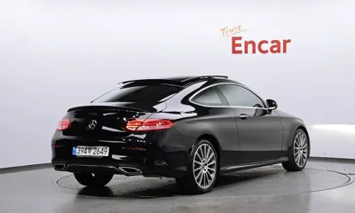 Mercedes-Benz C-Class 2023, 31181 км, за 26296.66 USD