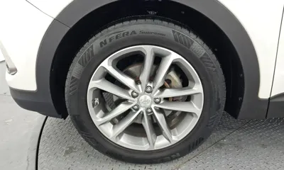 Hyundai Santafe 2016, 113220 км, за 8131.68 USD