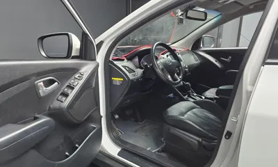 Hyundai Tucson 2015, 164762 км, за 4926.43 USD - фото 11
