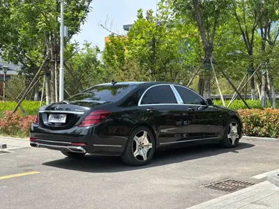 Mercedes-Benz S-Class 2020, 135000 км, за 58642.33 USD