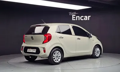 Kia Morning 2018, 61134 км, за 3838.15 USD