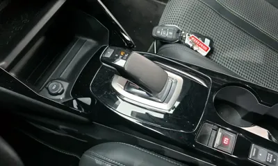 Peugeot 208 2022, 56900 км, за 14238.4 USD - фото 9