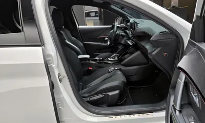 Peugeot 208 2022, 56900 км, за 14238.4 USD - фото 10