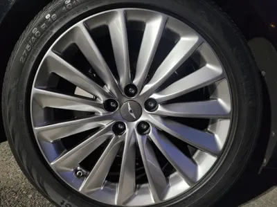 Genesis EQ900 2016, 227557 км, за 10245.91 USD