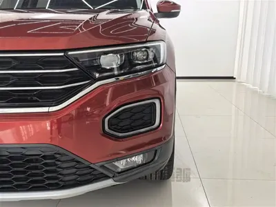 Volkswagen T-Roc 2020, 68000 км, за 9856.95 USD - фото 6