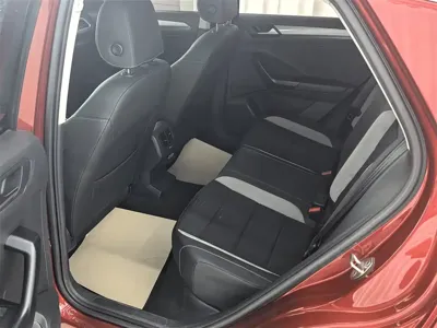 Volkswagen T-Roc 2020, 68000 км, за 9856.95 USD - фото 13
