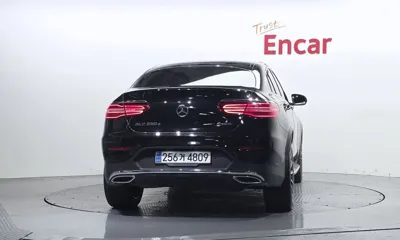 Mercedes-Benz GLC-Class 2018, 90521 км, за 18379.94 USD