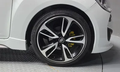 Hyundai Veloster 2016, 125317 км, за 4135.49 USD - фото 21