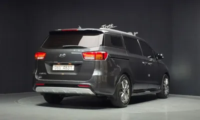 Kia Canival 2018, 102976 км, за 8469.06 USD