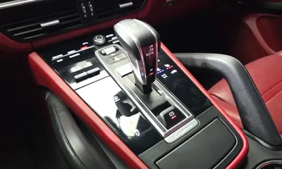 Porsche Cayenne 2021, 44910 км, за 55255.78 USD - фото 9