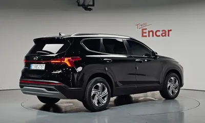 Hyundai Santafe 2023, 42154 км, за 15747.67 USD