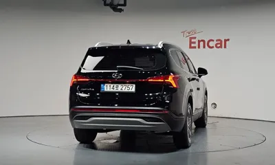 Hyundai Santafe 2023, 42154 км, за 15747.67 USD
