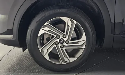 Hyundai Santafe 2023, 42154 км, за 15747.67 USD