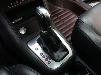 Volkswagen Tiguan 2015, 83974 км, за 9452.54 USD - фото 9