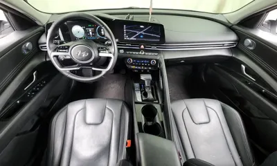 Hyundai Avante 2021, 93880 км, за 11225.63 USD - фото 7
