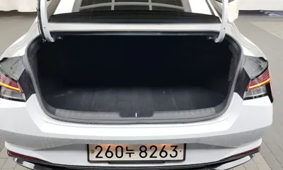 Hyundai Avante 2021, 93880 км, за 11225.63 USD - фото 20