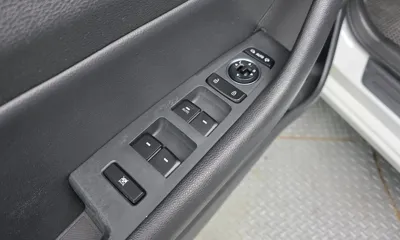 Hyundai Sonata 2015, 121545 км, за 5814.34 USD - фото 12