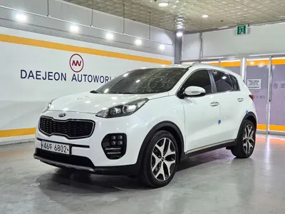 Kia Sportage · 2018 год