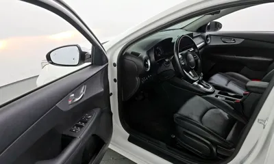 Kia K3 2022, 84606 км, за 9439.41 USD - фото 10