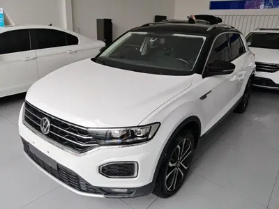 Volkswagen T-Roc 2021, 62600 км, за 10785.55 USD