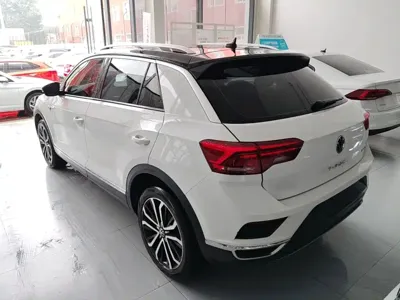 Volkswagen T-Roc 2021, 62600 км, за 10785.55 USD