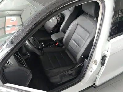Volkswagen T-Roc 2021, 62600 км, за 10785.55 USD - фото 15