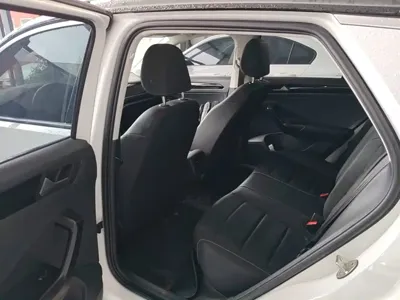 Volkswagen T-Roc 2021, 62600 км, за 10785.55 USD - фото 17