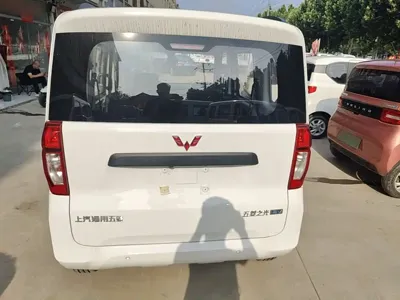 Wuling Zhiguang EV 2026, 100 км, за 7259.91 USD - фото 6