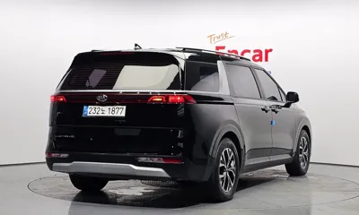 Kia Canival 2021, 29259 км, за 16446.72 USD