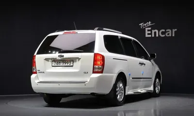 Kia Canival 2012, 151069 км, за 2824.49 USD
