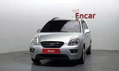 Kia Carens 2008, 225041 км, за 1837.99 USD