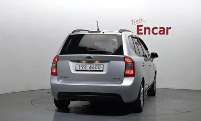 Kia Carens 2008, 225041 км, за 1837.99 USD