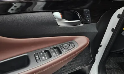 Hyundai Santafe 2019, 73417 км, за 16327.35 USD - фото 16