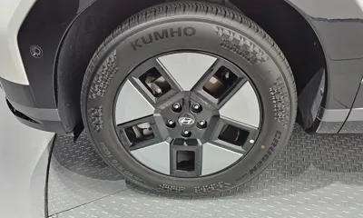 Hyundai Santafe 2024, 23658 км, за 26969.88 USD